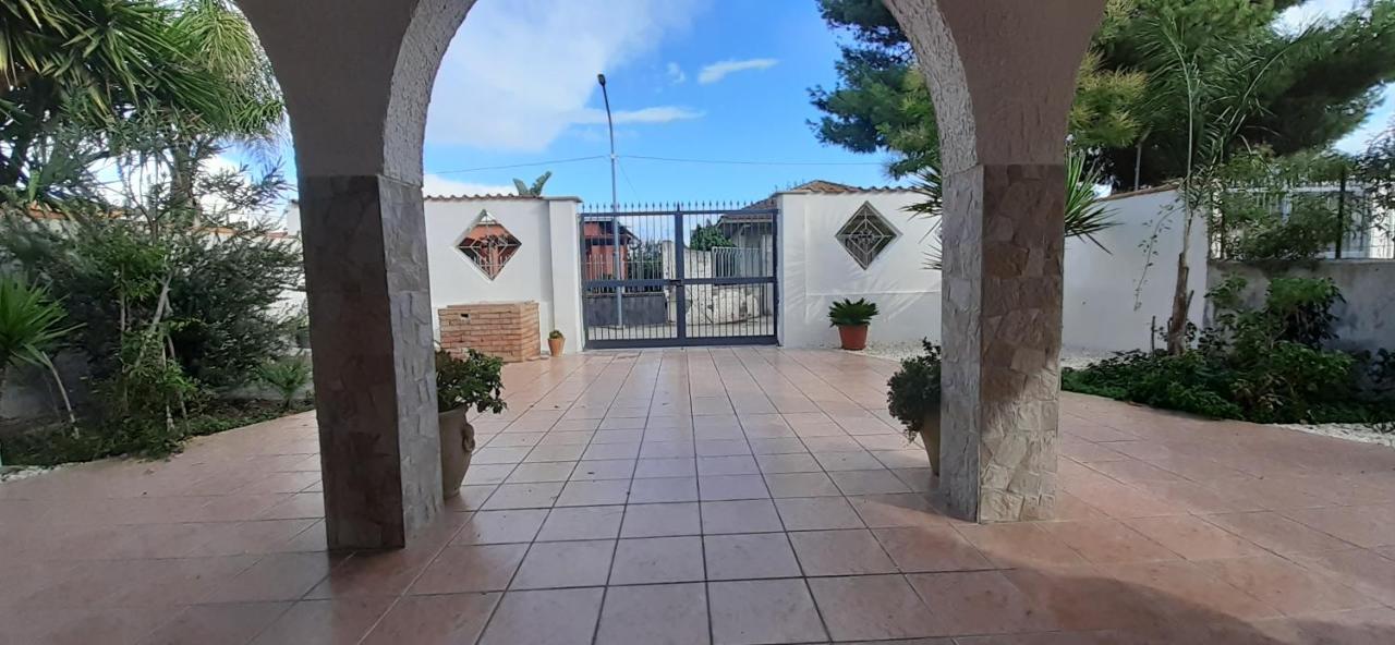 Villaggio San Leonardo Villa Al Mare Lighthouse מראה חיצוני תמונה